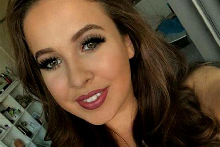 Prednisolone lomustine or prednisolone first medication